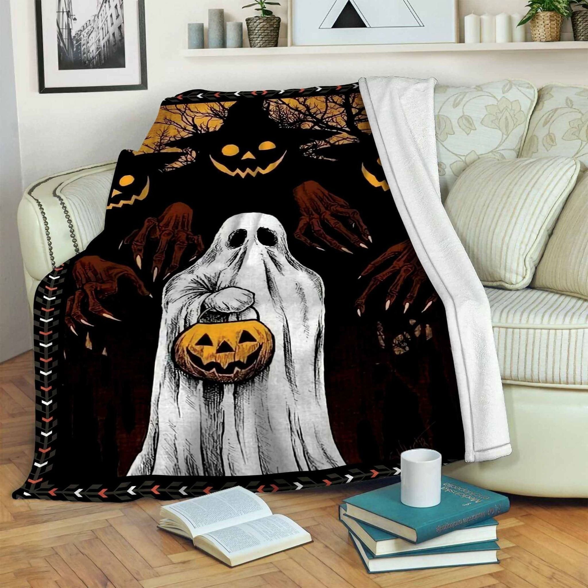 The Ghost Bring The Lantern Halloween Fleece Blanket Funny Home Decor Fleece Blanket, Blanket Sofa Bed, 3D Blanket