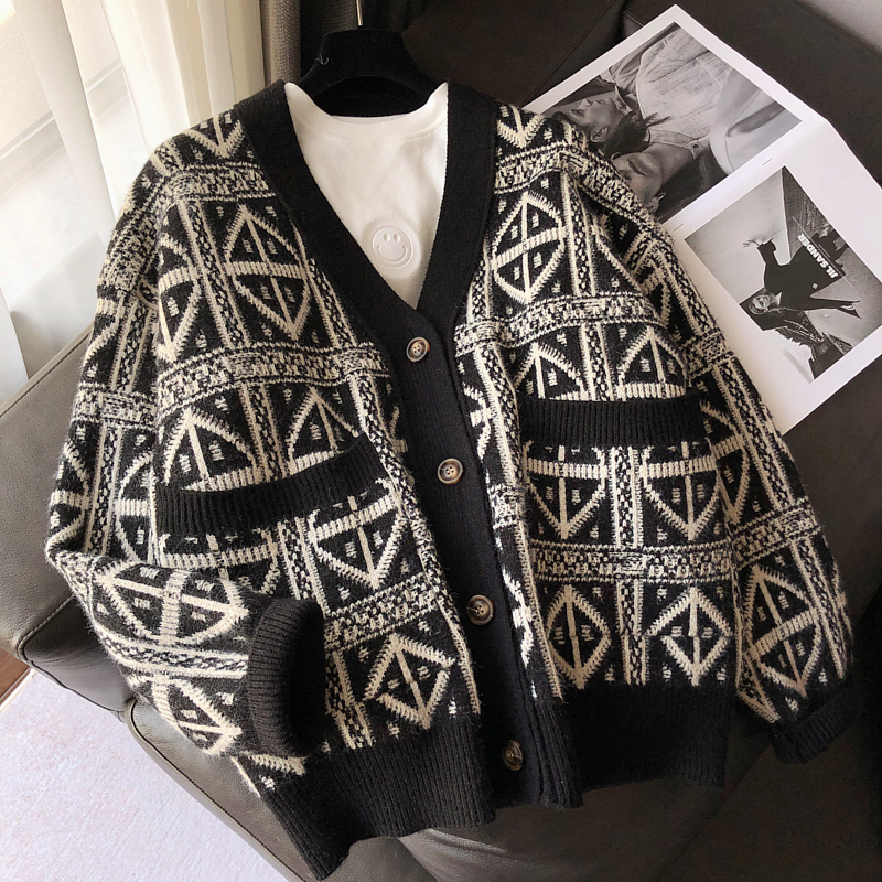 Women Black Vintage Printing Knitting Sweater Button V Neck Cardigan Long Sleeves Casual Baggy Ladies Outerwear Tops Autumn alx