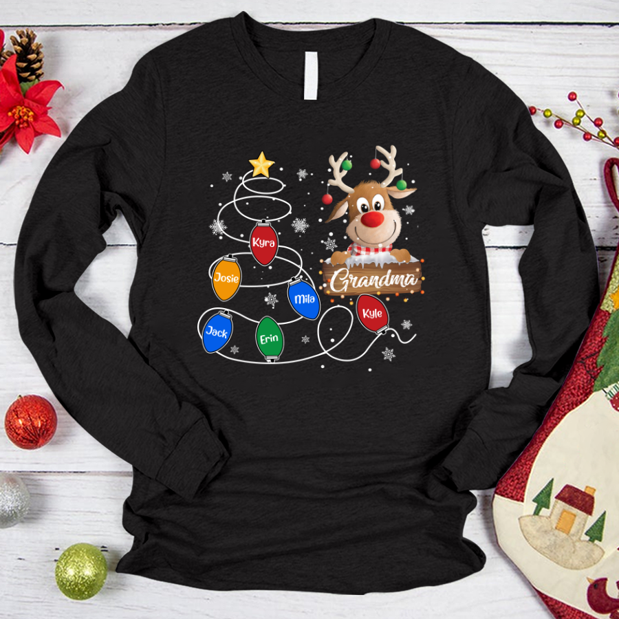 Grandma Reindeer And Grandkids Christmas Long Sleeve Shirt