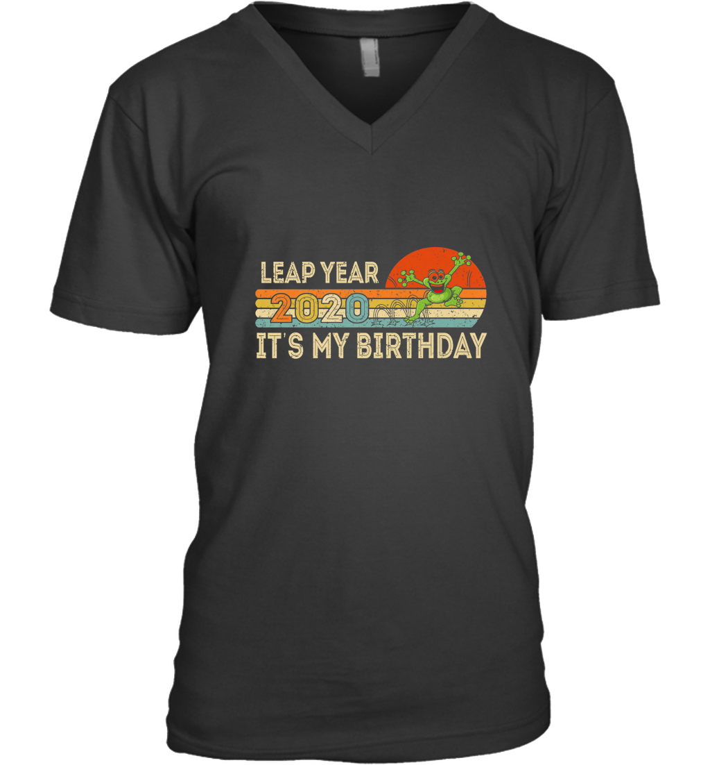 Vintage Lucky Leap Year 2020 February 29th Birthday Men’s V-Neck