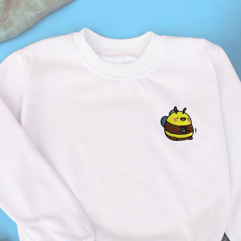 Bee Embroidered Sweatshirt 2D Crewneck Sweatshirt All Over Print Sweatshirt For Women Sweatshirt For Men Sws3159