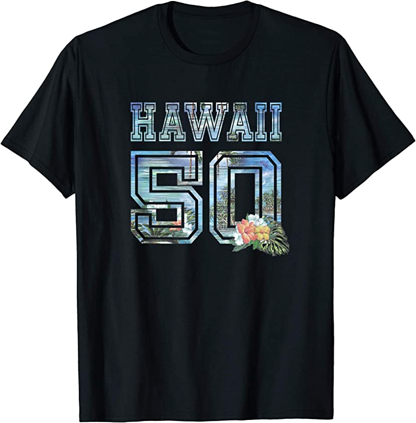 Vintage Hawaii 50 Birthday Men Women Bday Tropical Fun Gift T-Shirt