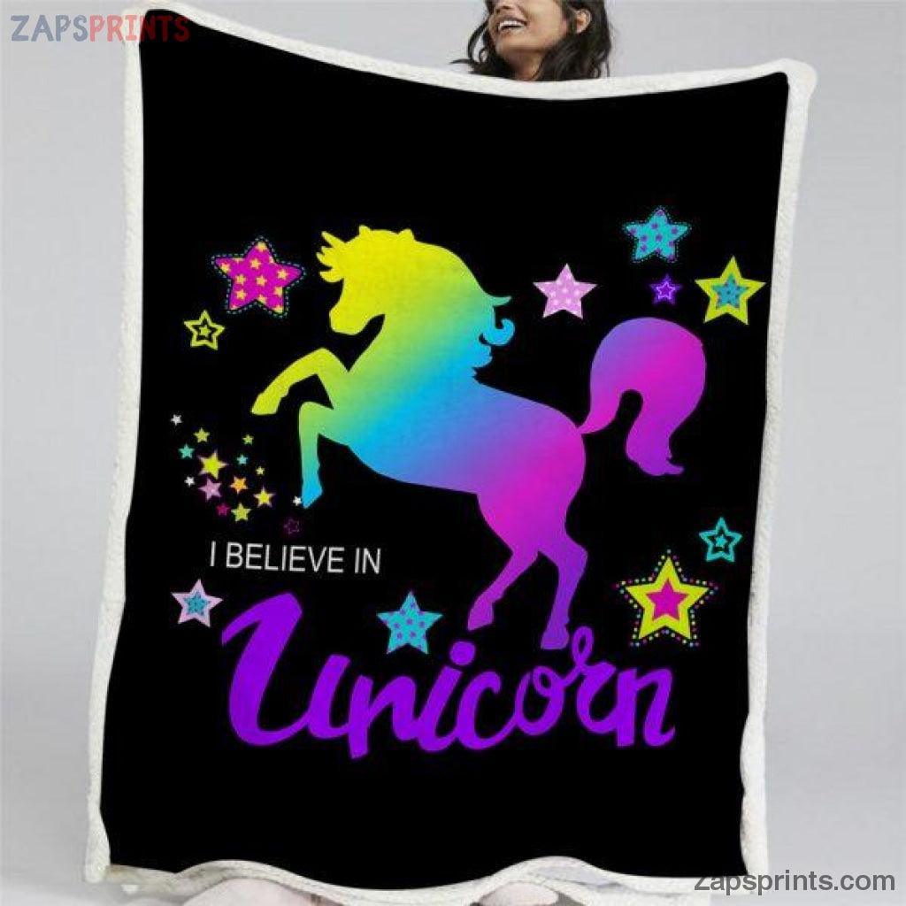 I Believe In Unicorn Blanket