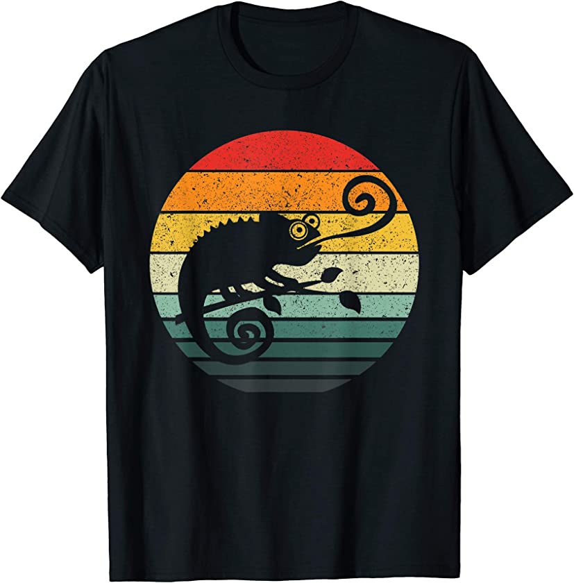 Chameleon Retro Sunset Vintage Design T-Shirt