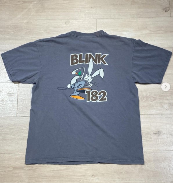 1997 Blink 182 Rock Band T Shirt Outfit