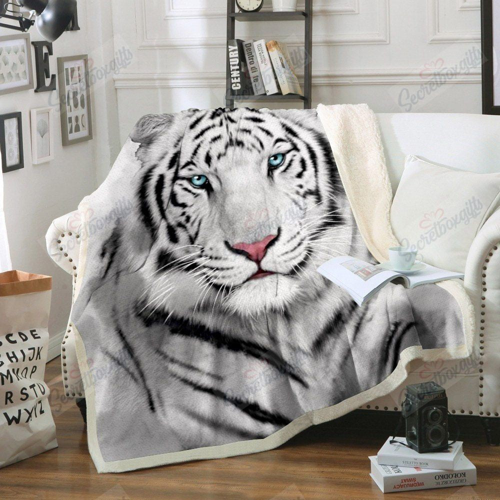 Tiger White Gs-Cl-Kc1208 Fleece Blanket