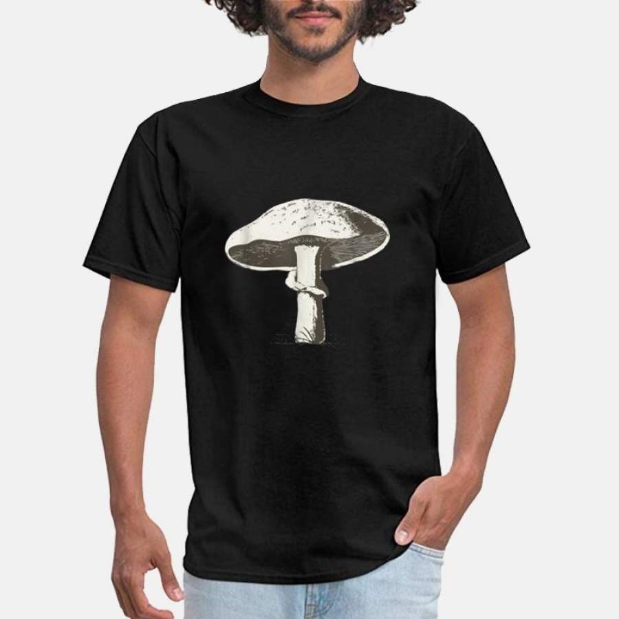 Vintage Mushroom Fungi Nature Science Art T-Shirt