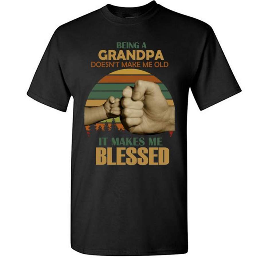 Being A Grandpa Doesn’t Make Me Old It Makes Me Blessed, Classic VIntage Retro Design – Gildan Short Sleeve Shirt