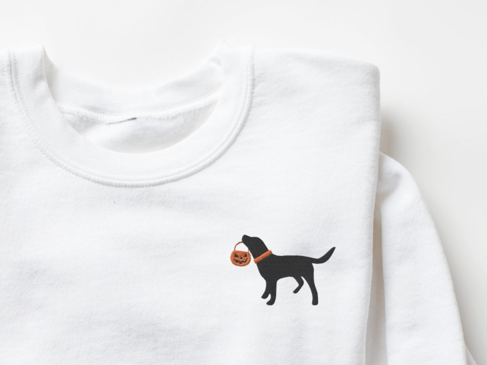 Halloween Dog Embroidered Sweatshirt 2D Crewneck Sweatshirt All Over Print Sweatshirt For Women Sweatshirt For Men Sws4053