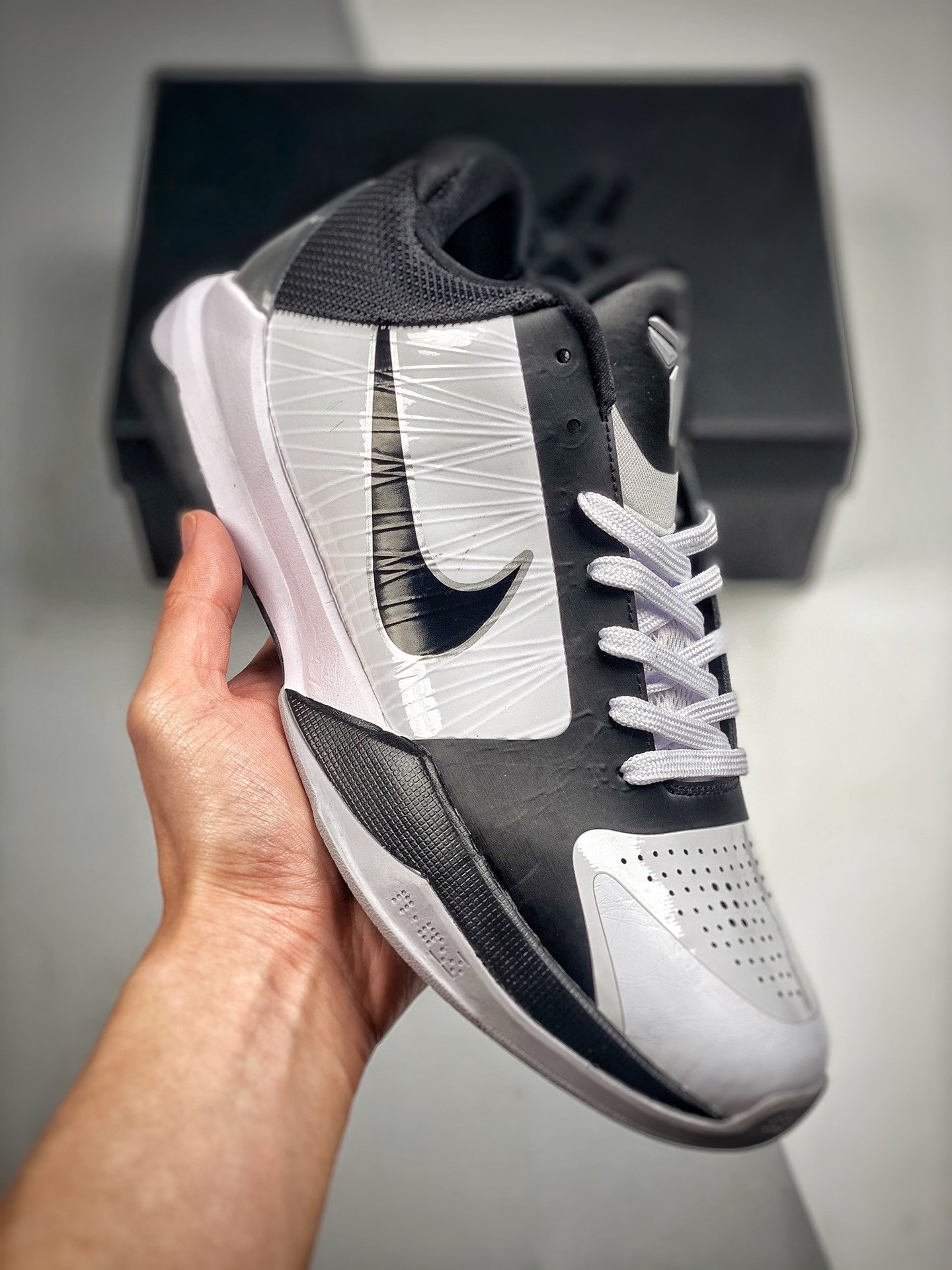 Nike Zoom Kobe 5 TB White Black 407710-100 5338399