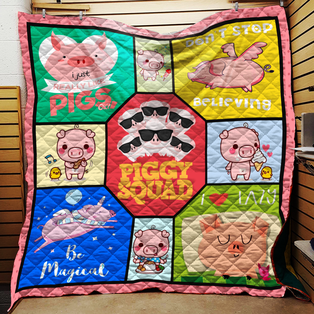 Piggy Squad Quilt Blanket