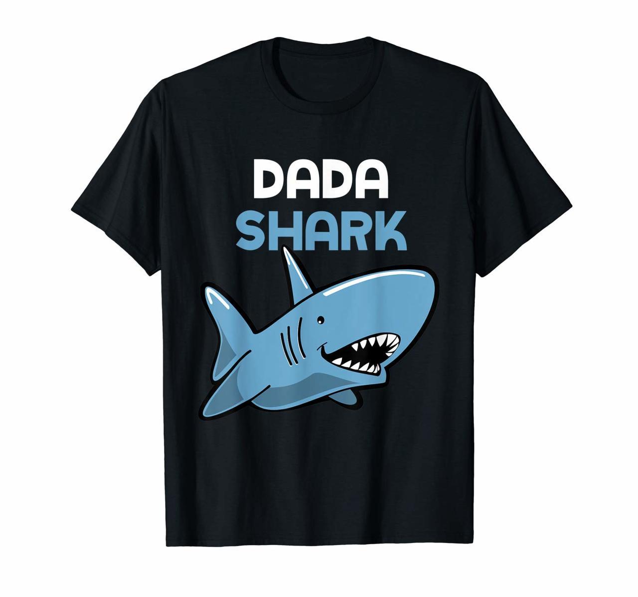 Dada Shark Funny Family Fathers Day Gift T-Shirt