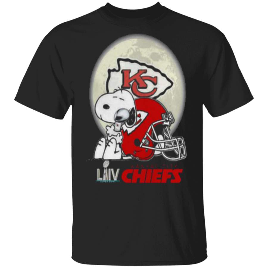 Snoopy Hug Super Bowl LIV Kansas City Chiefs Trending T-Shirt