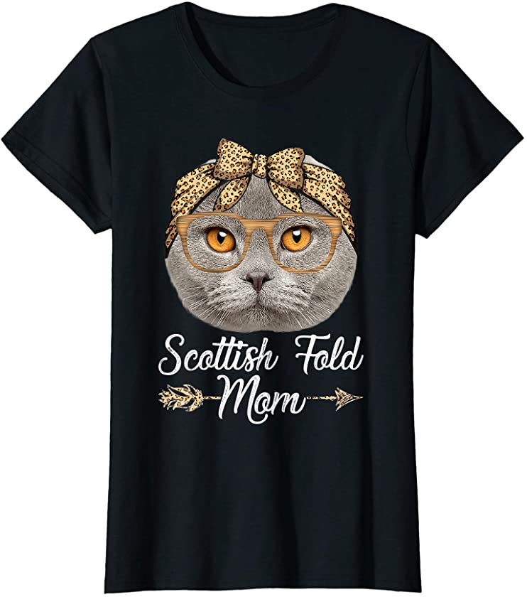 Womens Cute Scottish Fold Mom Leopard Cat Mom Mother’s Day T-Shirt