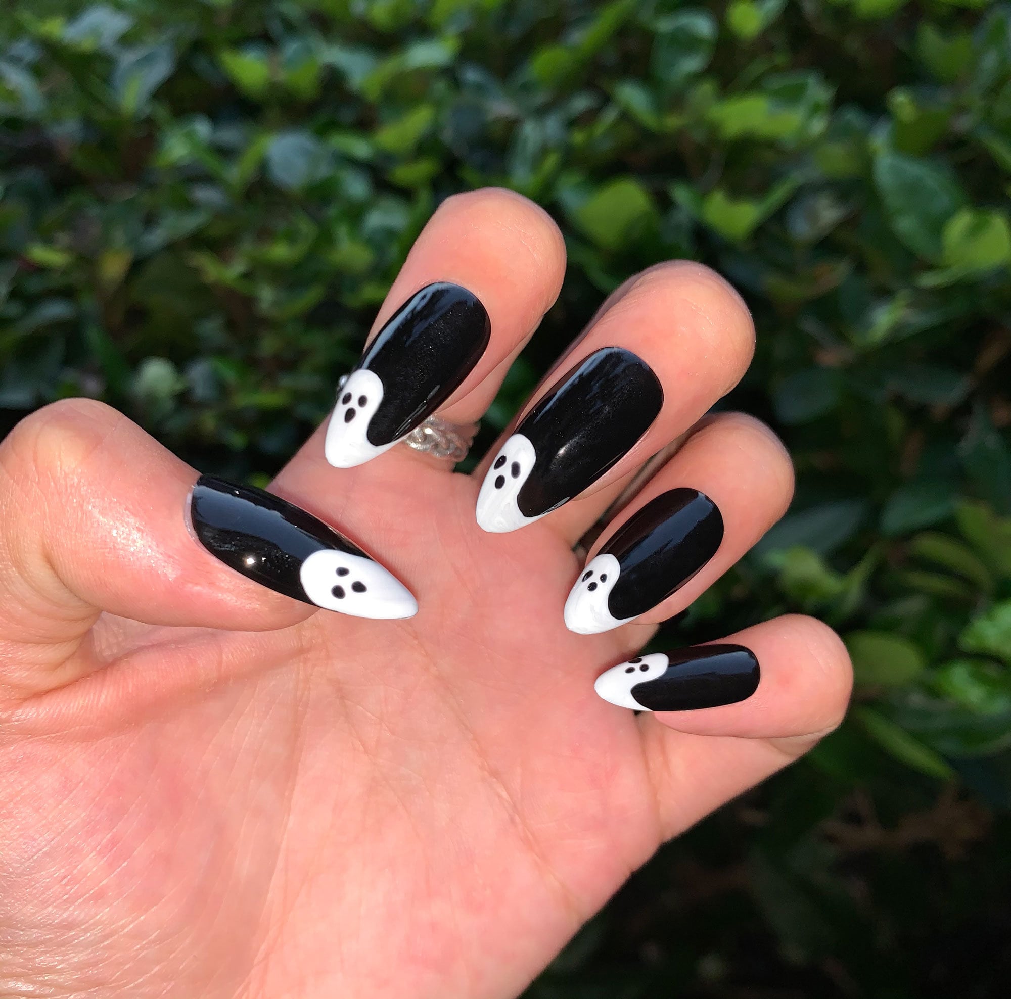 White Ghost Halloween Press On Nails – Custom Made Nails – DIY Nails – Fake Nails- False Nails – Glue on Nails – HotpressNailco