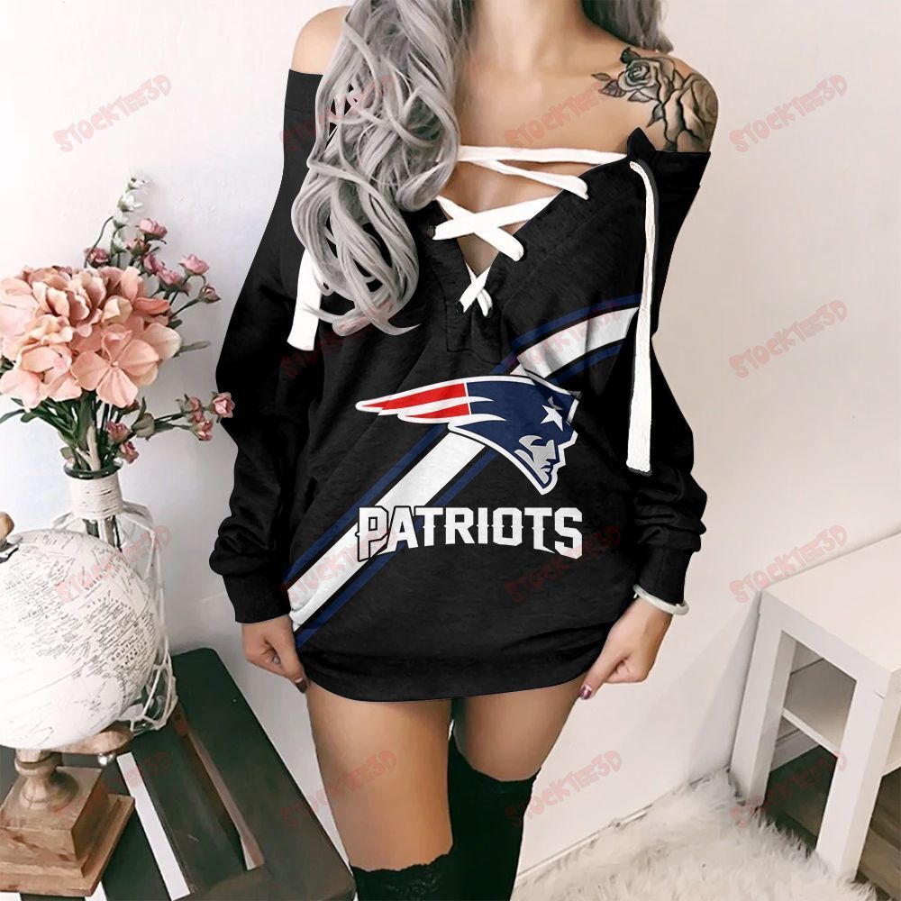 New England Patriots Lace-Up Sweatshirt 60