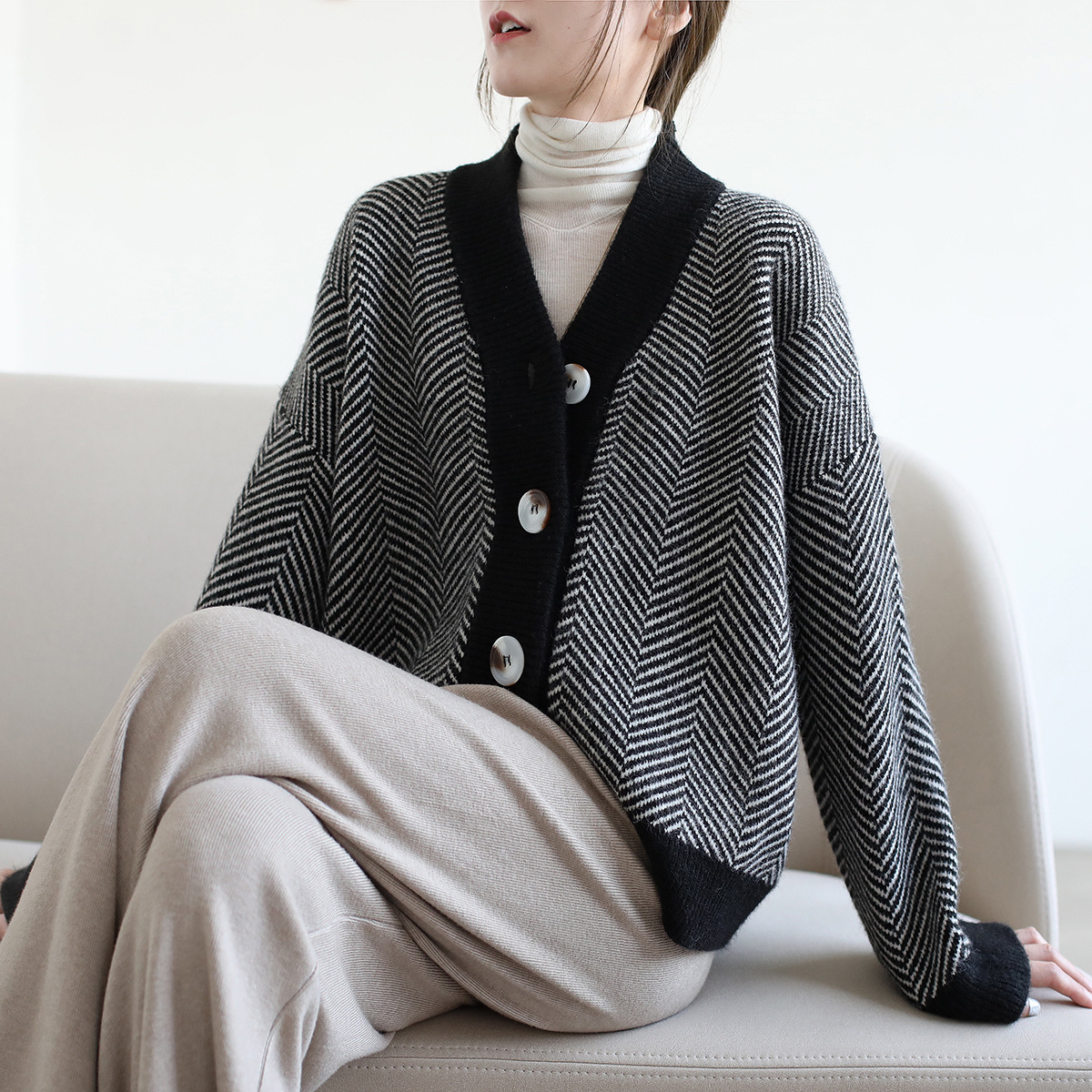 Vintage Knitted Cardigan Women Korean Striped Loose V Neck Sweater Coat 2022 Autumn Winter Female Fashion All-match Knit Coat alx