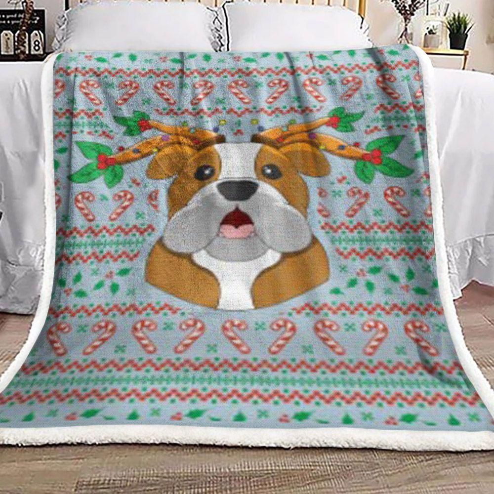 Christmas Bulldog On Candy Cane Ornaments Background Design   Fleece Sherpa Blanket