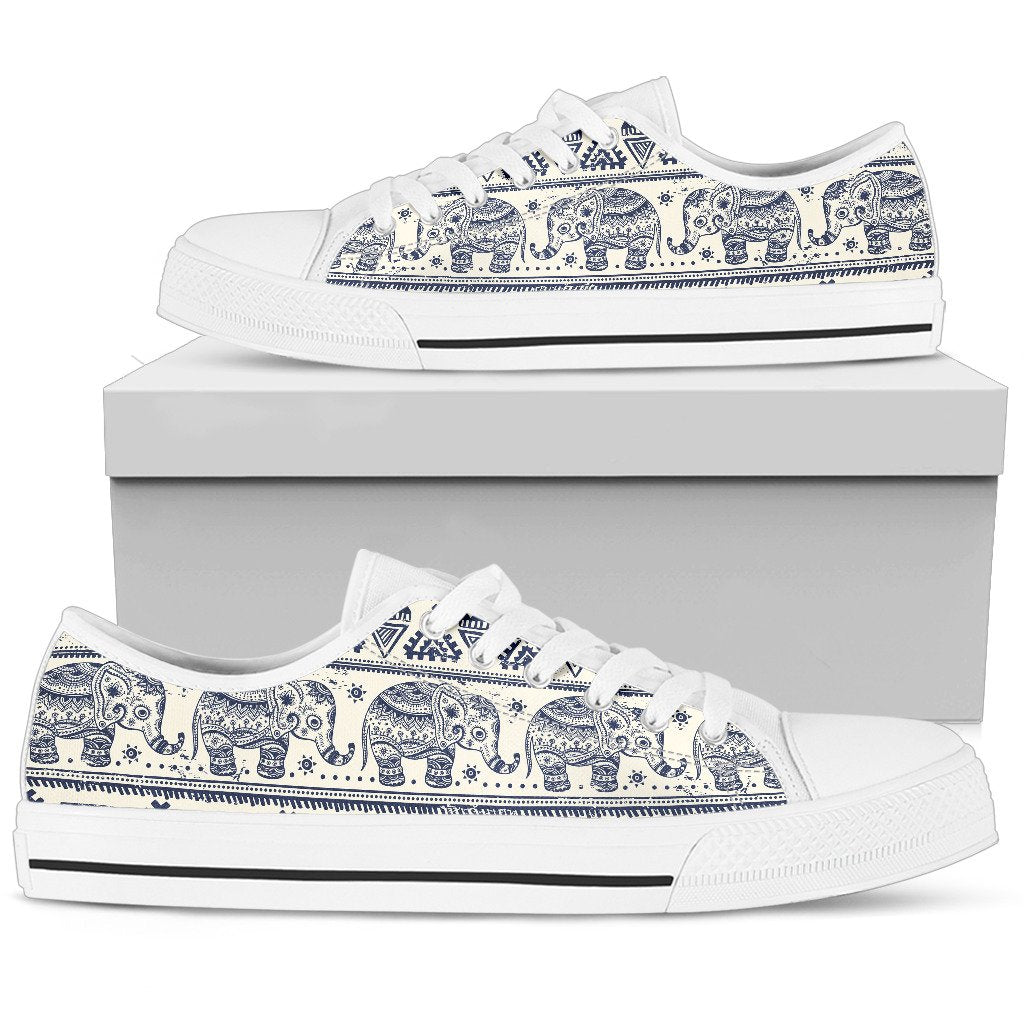 Baby Elephant Aztec Men Low Top Canvas Shoes