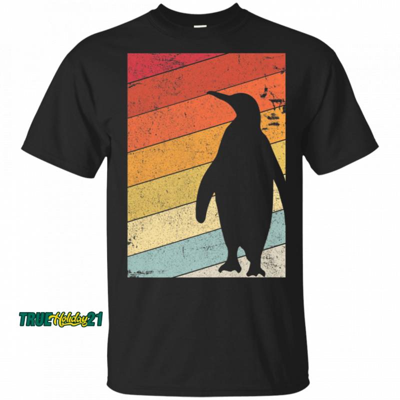 Penguin . Retro 70’s Style , Nature Lover Tee T-Shirt