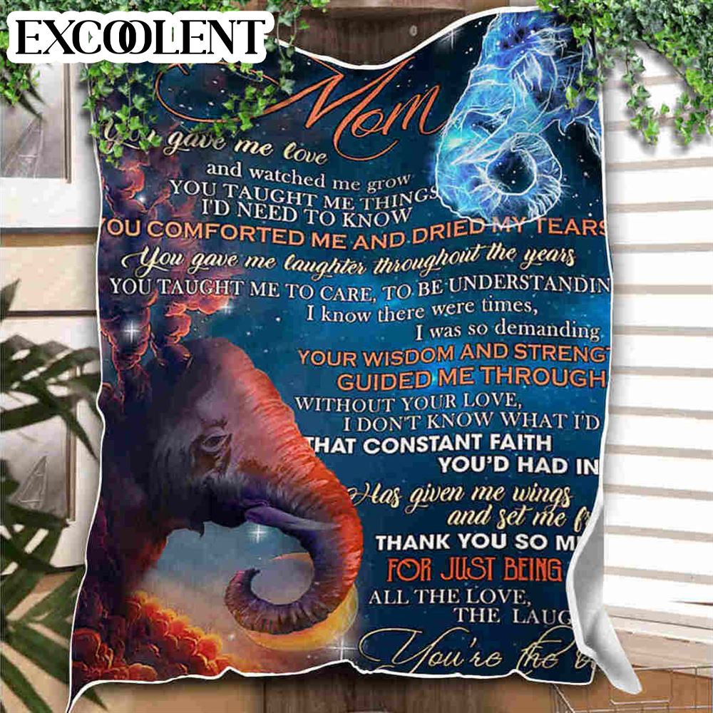 To My Mom You Are The Best Elephants Patterns Fleece Throw Blanket – Mom Gifts For Mothers Day