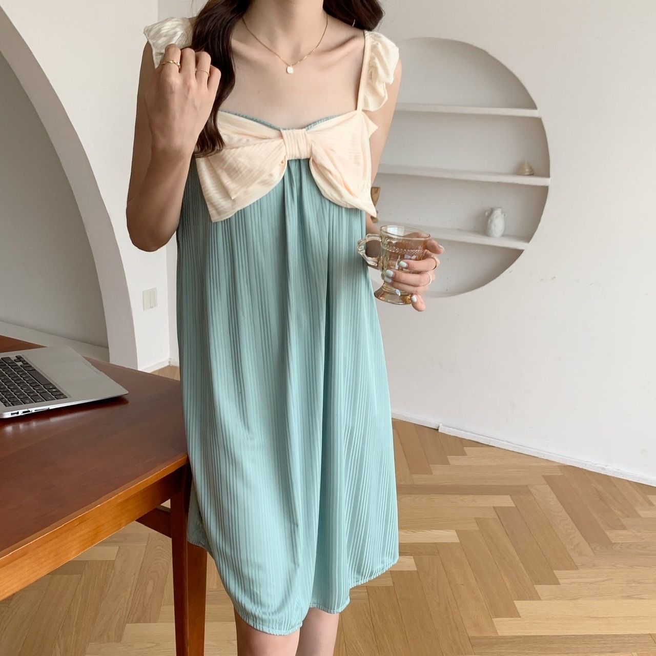 Summer Sleeveless Nightgowns Women Lace Patchwork Sweet Lovely Girls with Padded Knee Length Sleepshirts for Female Nightdress alx