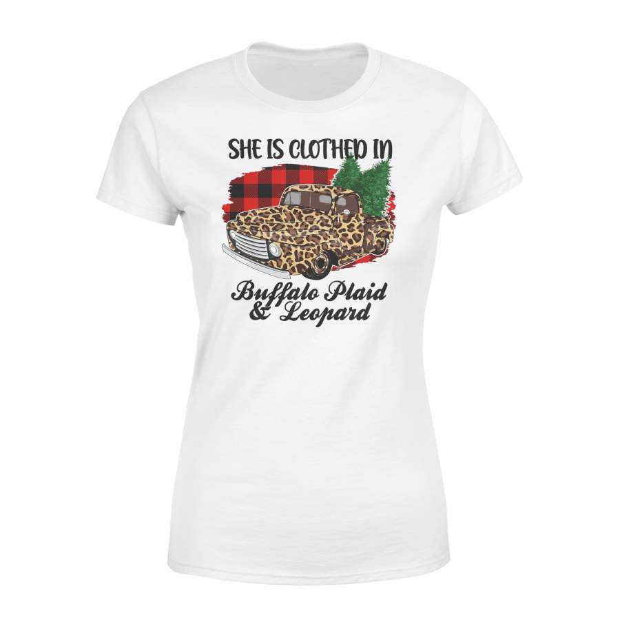 She Is Clothed In Buffalo Plaid And Leopard Funny Christmas Truck Women’s T-shirt