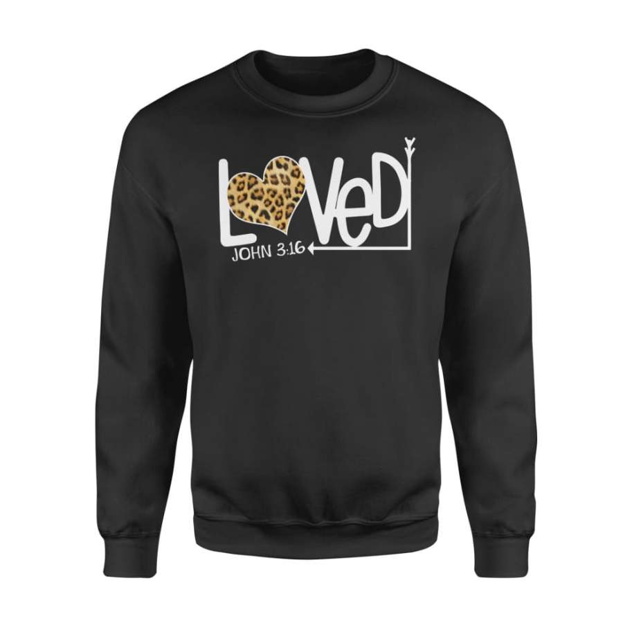 Valentine’s Day Love Heart Leopard – Standard Fleece Sweatshirt