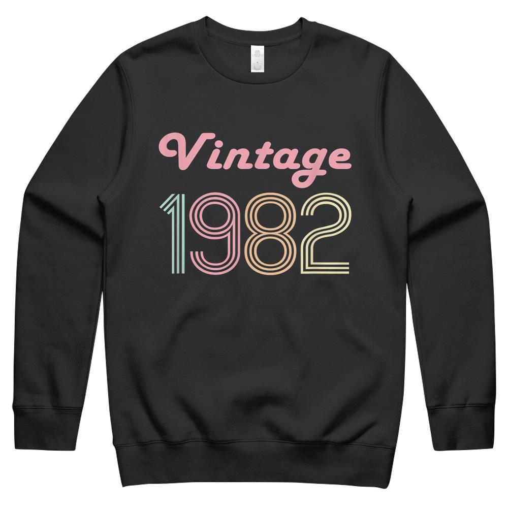 39th Birthday Gift For Her 39 Year Old Women Vintage 1982 Crewneck Sweatshirt