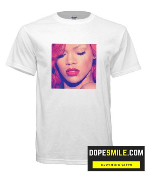 Rihanna Loud cool  T Shirt