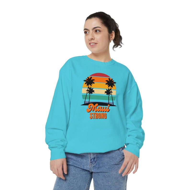 Maui Strong Sweatshirt, Support Maui Vacation Sweatshirt, Tropical Sweatshirt, Hawaii Sweatshirt, Maui Shirt Sws1941