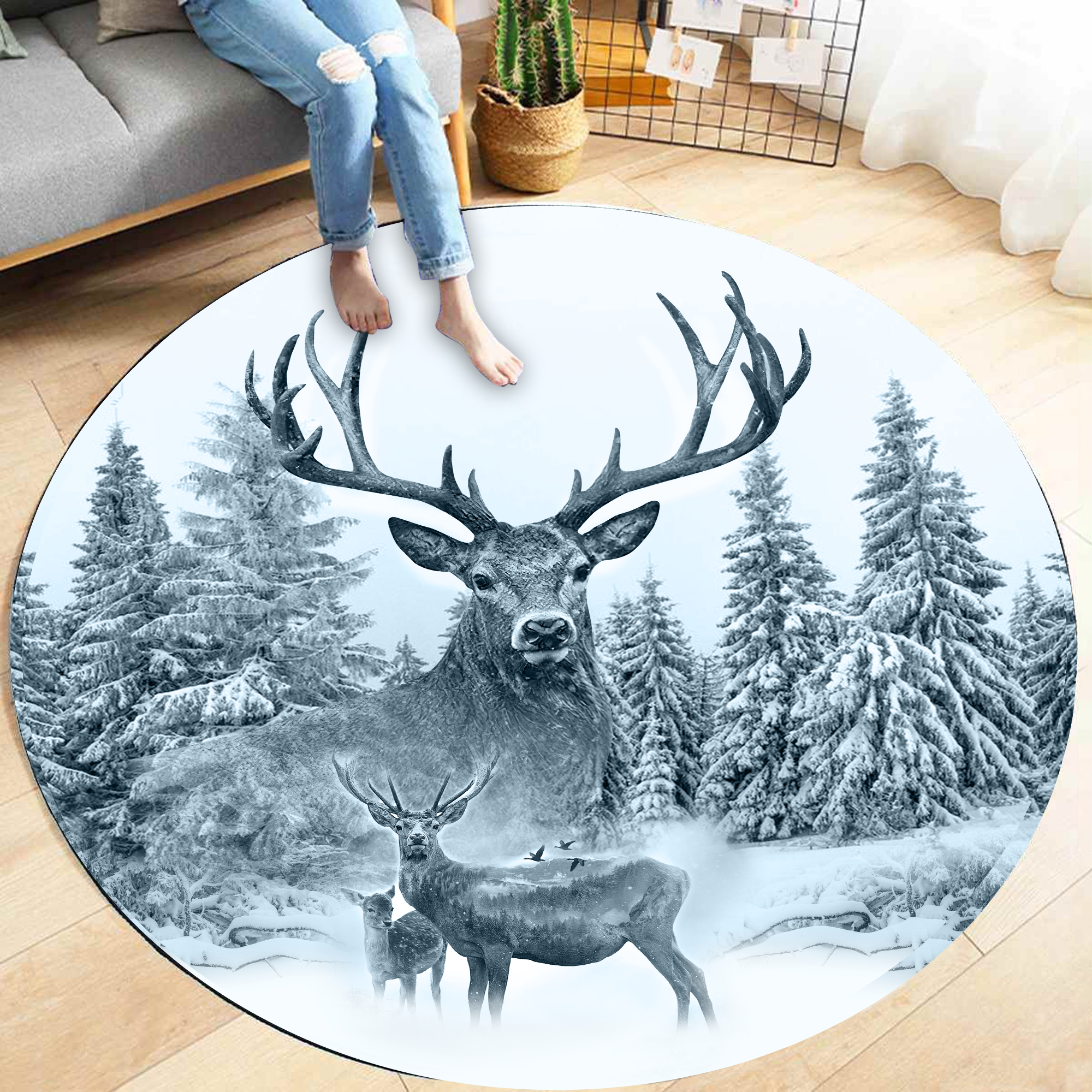 Tmarc Tee White Deer Hunting Round Rug