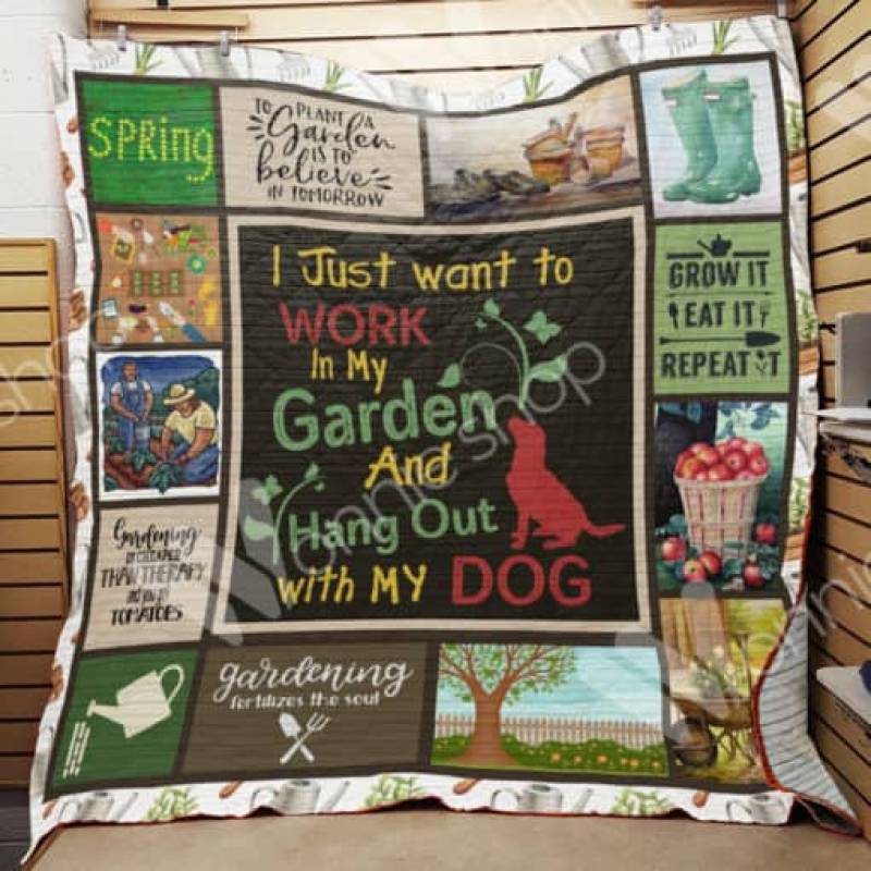 Gardening Dog A2602 82O41 Blanket