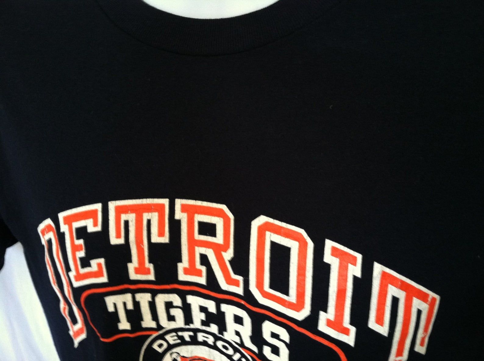 Vintage Detroit Tigers 80S T-Shirt/ Unworn Champion Brand Baseball Shirt/ Painted Graphics Michigan Team Sports Tee