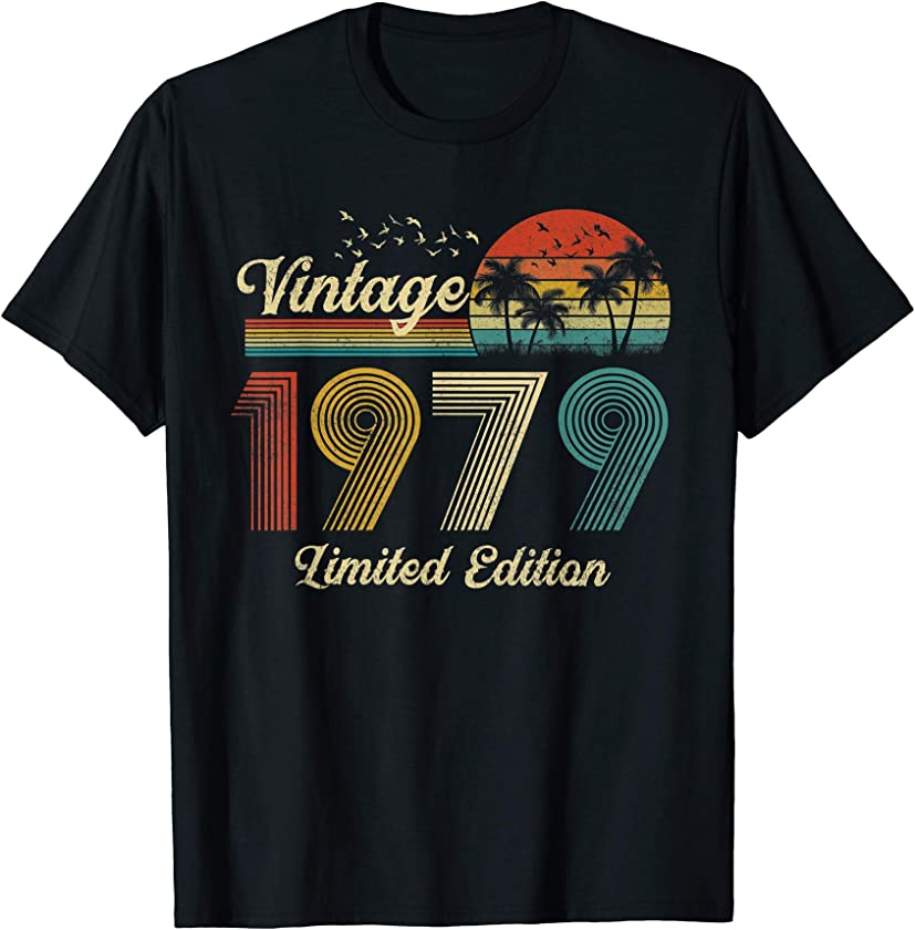 42 Year Old Retro Vintage Classic 1979 Retro Limited Edition T-Shirt