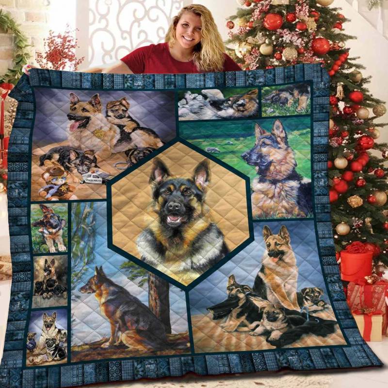 A BC-German Shepherd Quilt Blanket