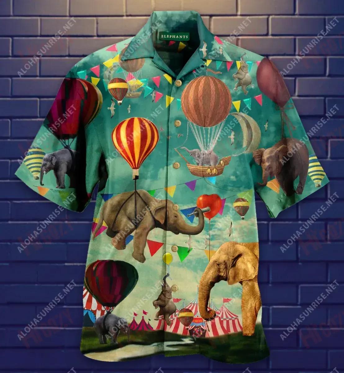 I Can Fly Elephant Hot Air Balloon Shirt Short Sleeve Shirt Ocean Hawaiian T Shirts Tactical Hawaiian Shirt Hawaiian Shirt Pattern