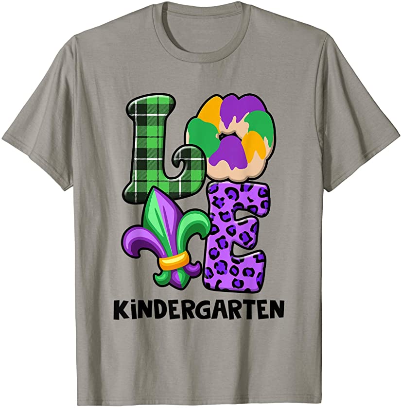 Nn Love Leopard Plaid Mardi Gras Kindergarten Teacher Gift T-Shirt