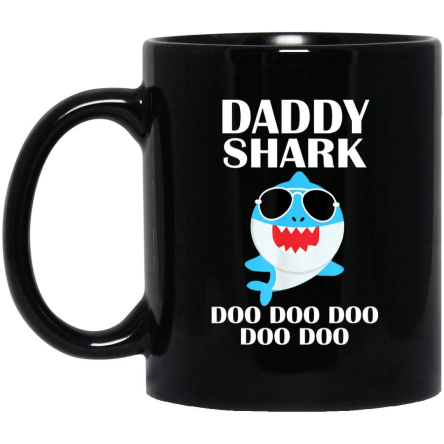 Daddy Shark Doo Doo Doo Funny Daddy Valentines Day Black Mug