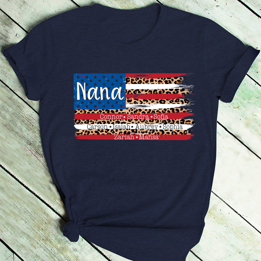 American Flag Nana With Grandkids Leopard T-Shirt