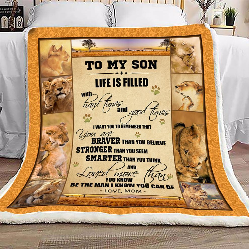 To My Son Be The Man I Know You Can Be Love Mom Lion Cozy Fleece Blanket, Sherpa Blanket