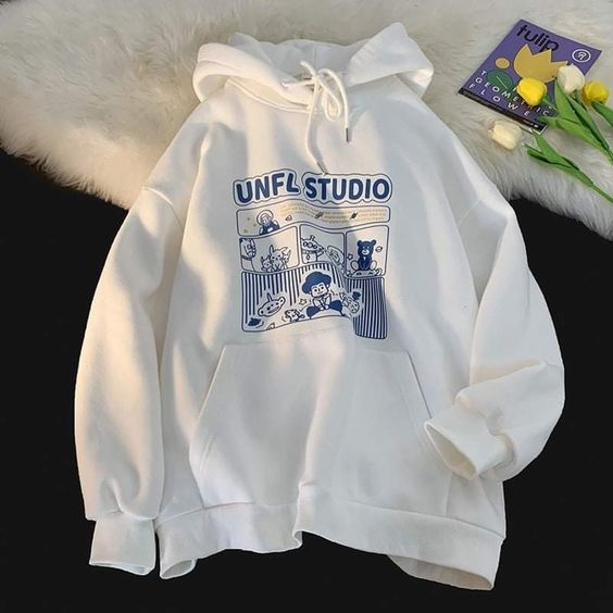 Unfl Studio Sweatshirt