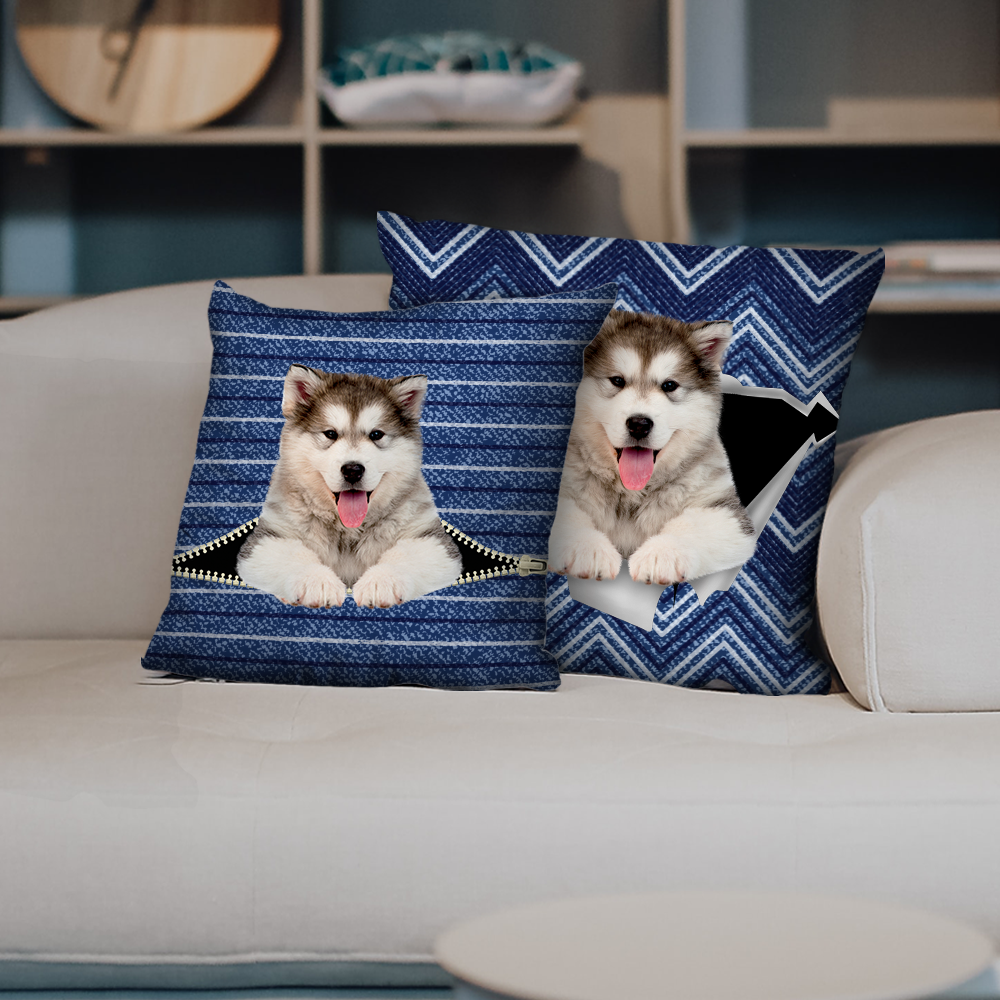 They Steal Your Couch – Alaskan Malamute Pillow Cases V1 (Set of 2)