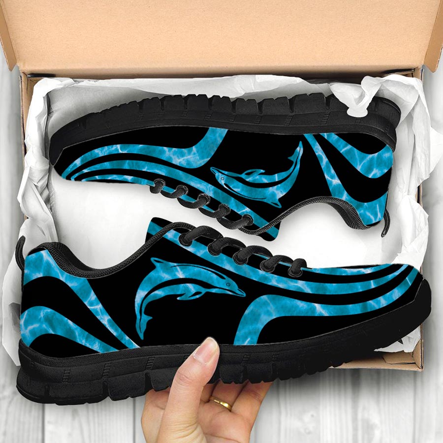 Dolphin Sneaker