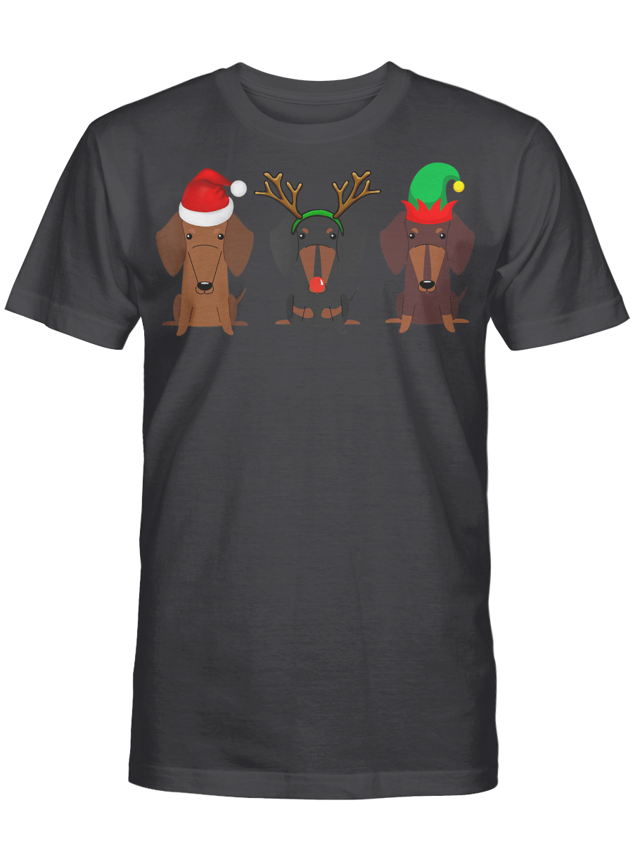 AmazeStyleZ Santa’s Reindeer, Ugly Christmas Sweater, Christmas Gift Ideas, Dachshund Christmas Mom Women Weiner dog gift T-Shirt