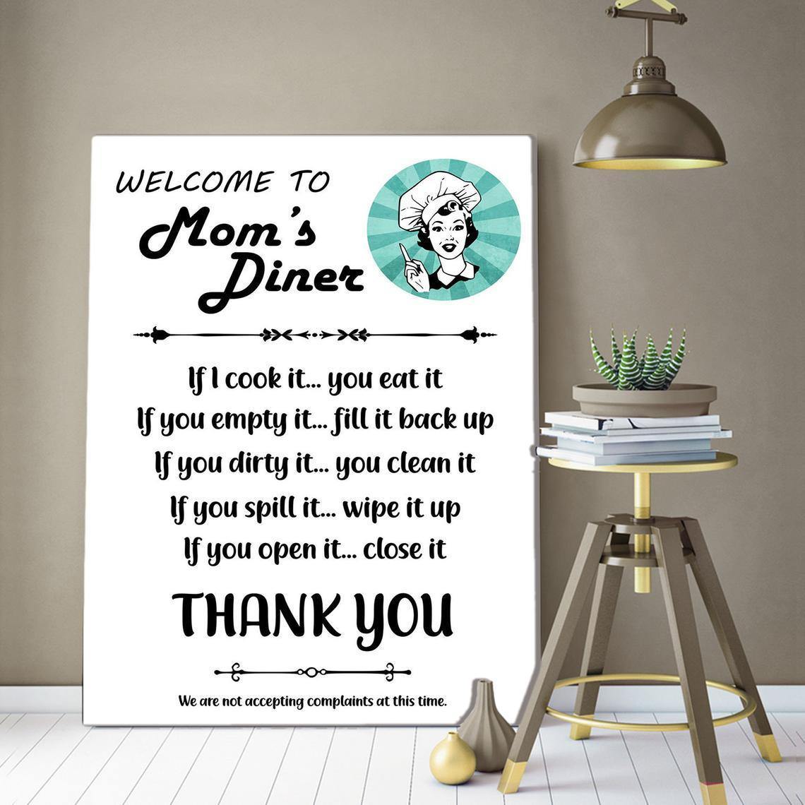 Welcome To Mom Diner – Best Gift For Mother’S Day, Gift For Family, Home Decoration – Canvas Art Decor Canvas Wall Art