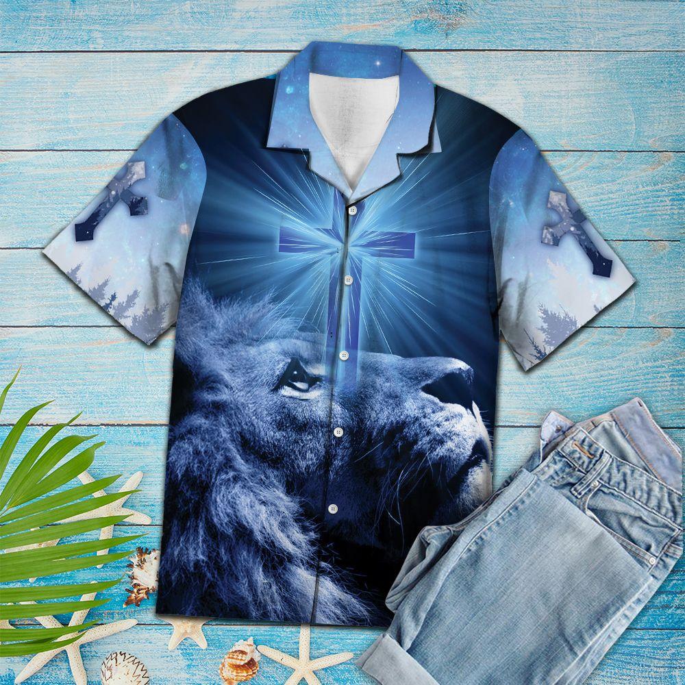 Aloha Shirt Mother’s day Father’s day unique gift ideas for mom & dad from daughter & son kids, meaningful birthday presents –  Every Moment Thank God Lion G5724 – Hawaiian Shirt