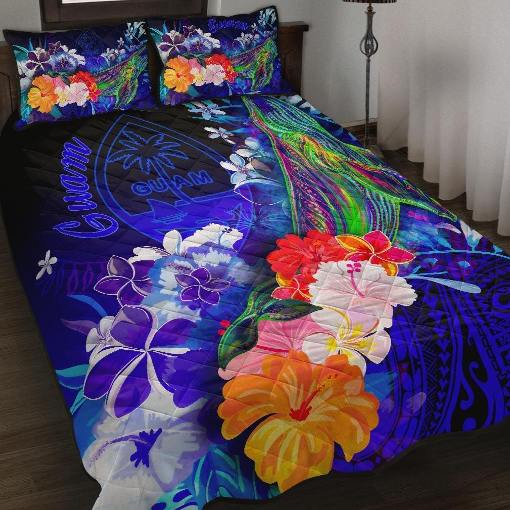 Guam Quilt Bed Set – Humpback Whale with Tropical Flowers (Blue)- BN18