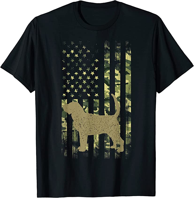 Vintage Hunting Dog Camouflage American Camo Flag Bloodhound T-Shirt