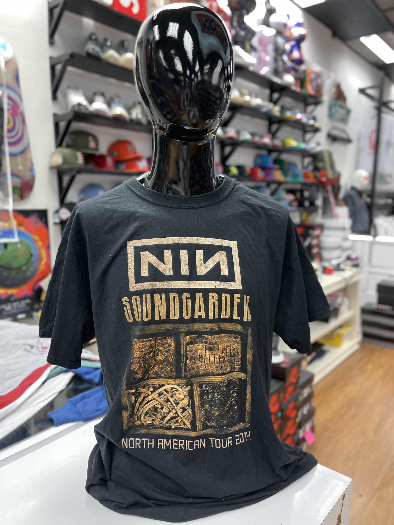 Vintage NIN Tee Black